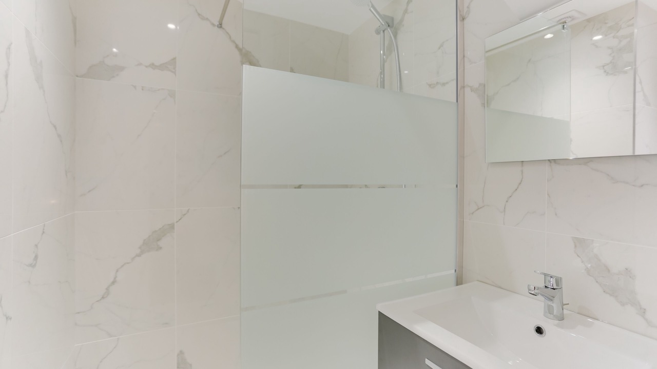 Photo of Bathroom in Gaillon