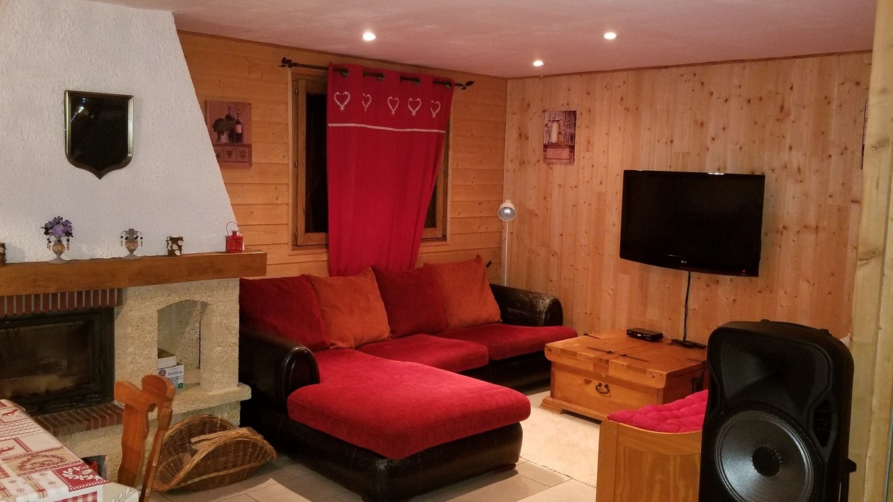 Photo of Livingroom in Taintrux
