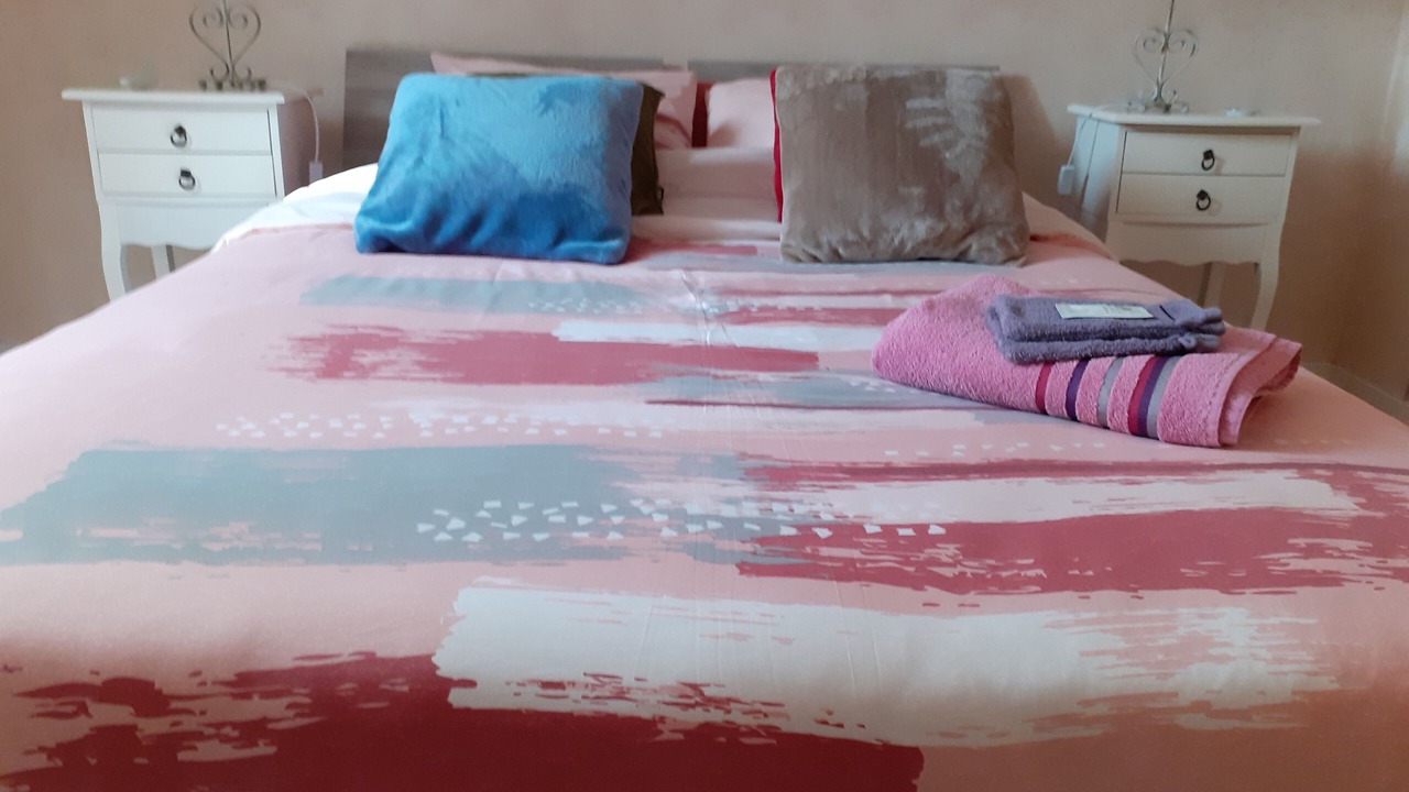 Photo of Bedroom in Saint-Remy-les-Chevreuse