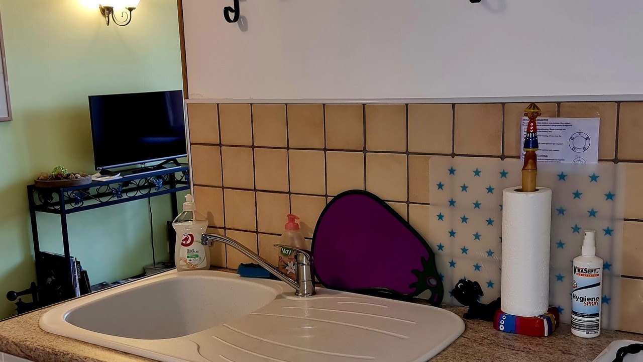 Photo of Kitchen in Moux-en-Morvan
