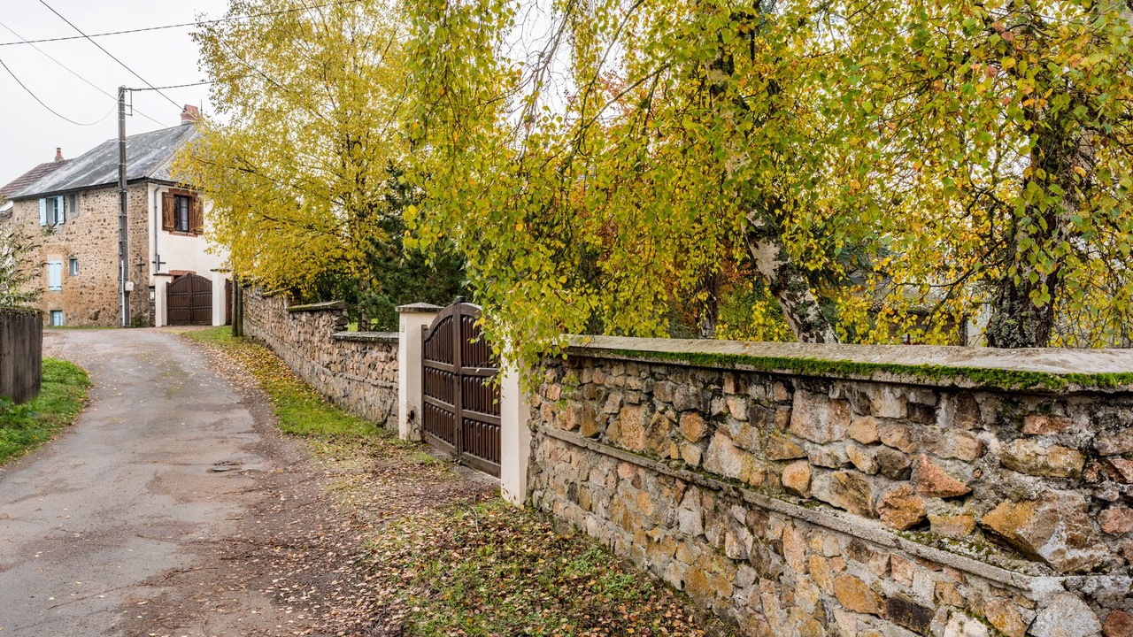Photo of Outdoor in Cussy-en-Morvan
