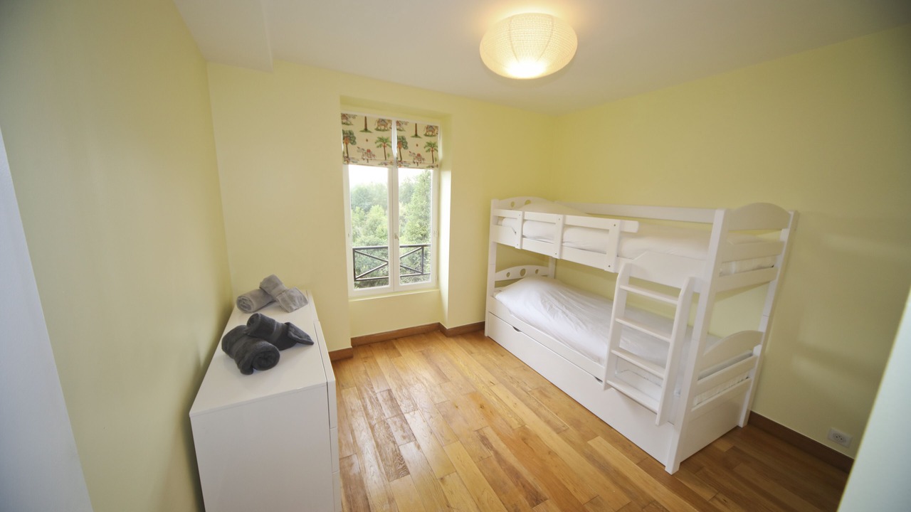 Photo of Bedroom in Nanteuil-sur-Marne