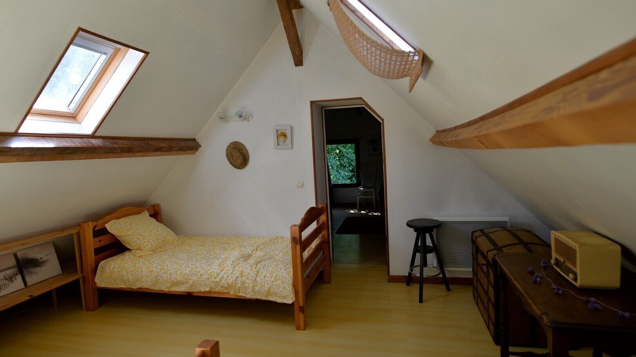 Photo of Bedroom in Saint-Pierre-de-Cormeilles