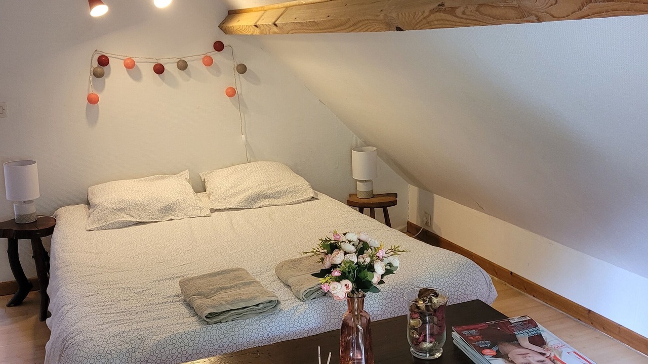 Photo of Bedroom in Saint-Pierre-de-Cormeilles