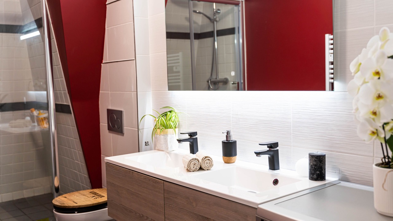 Photo of Bathroom in Montry
