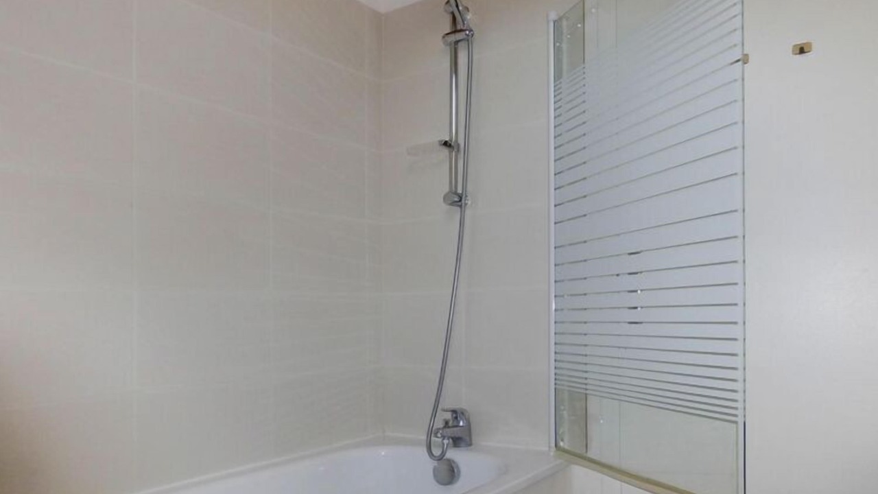Photo of Bathroom in Manneville-es-Plains