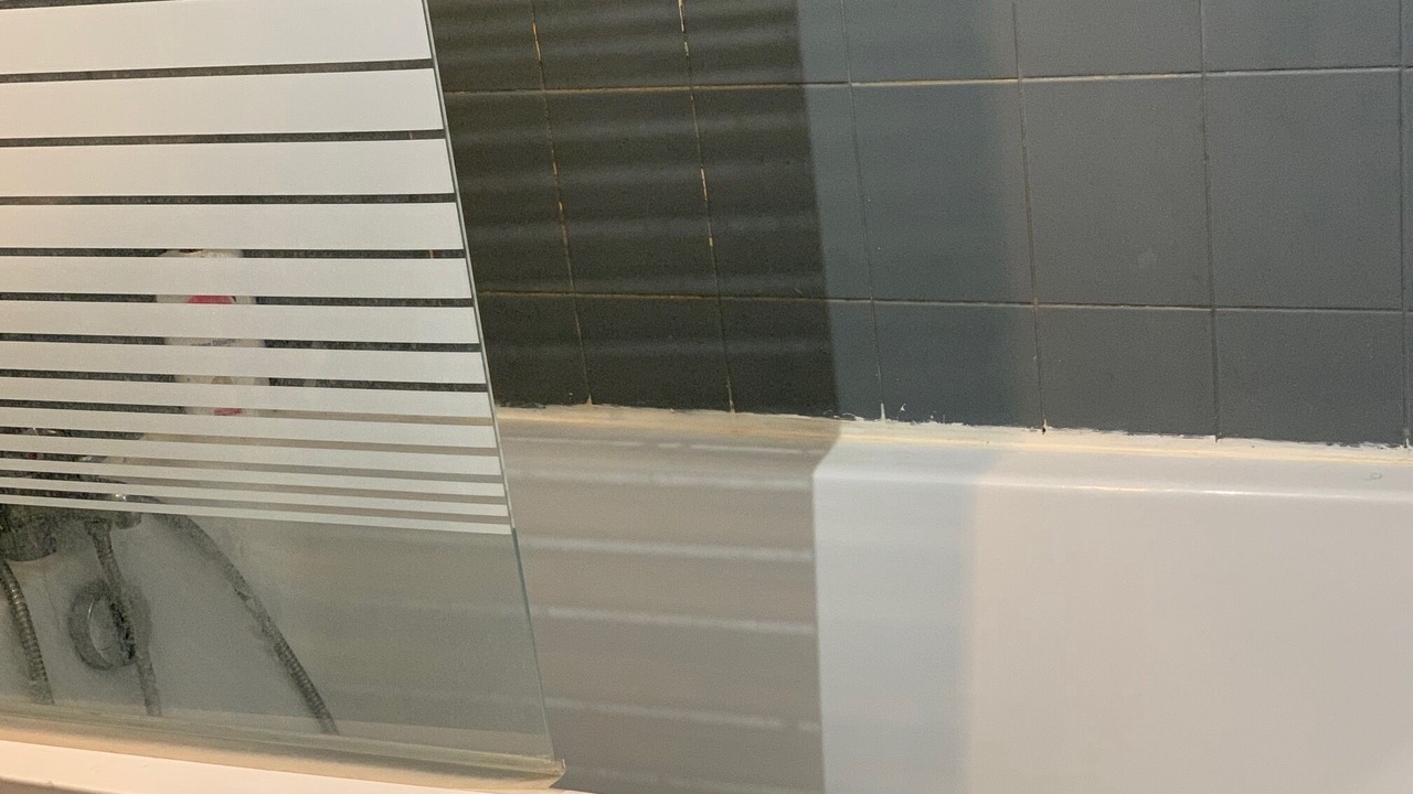 Photo of Bathroom in Cergy