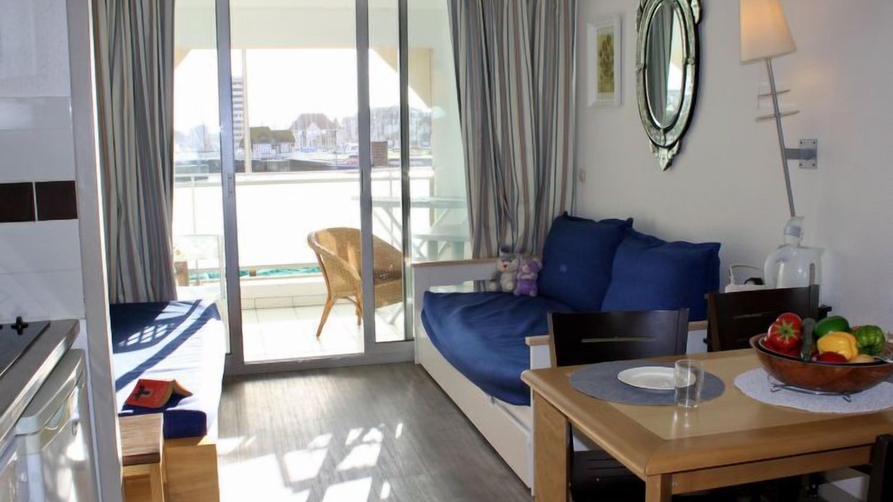 Photo of Bedroom in Trouville-sur-Mer