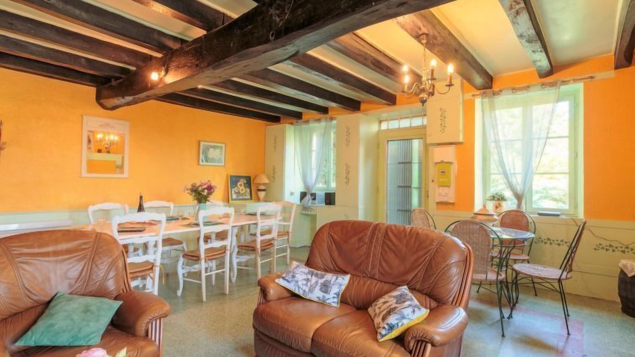 Photo of Livingroom in Bourg-Archambault