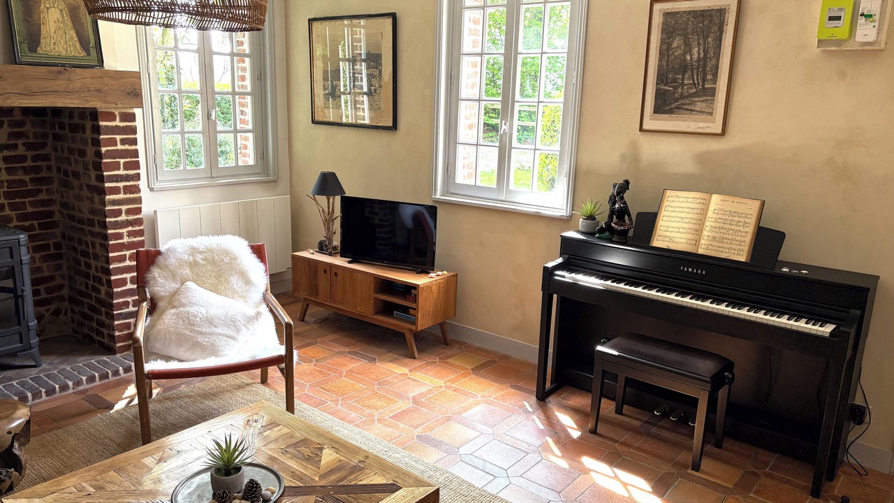 Photo of Livingroom in Saint-Leonard