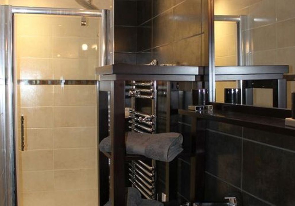 Photo of Bathroom in Couvignon