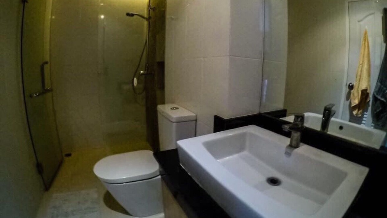 Photo of Bathroom in Donchery