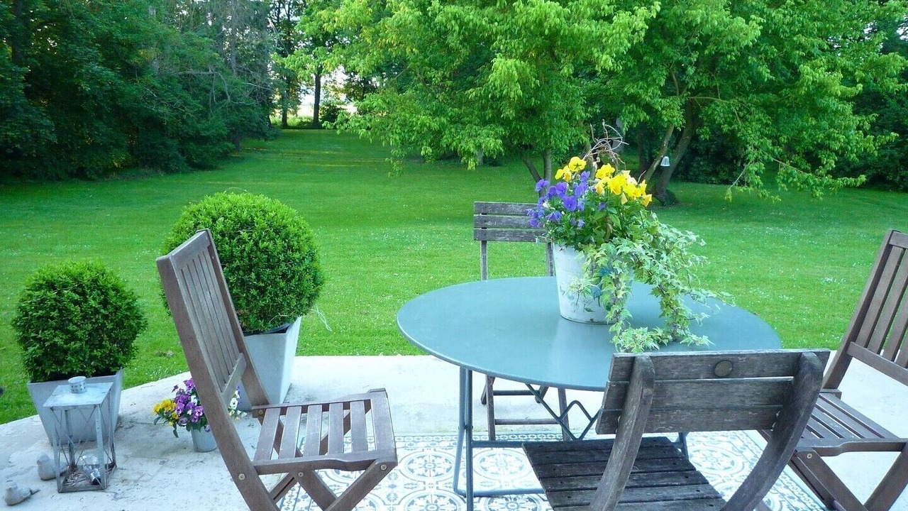 Photo of Outdoor in Le Plessier-Rozainvillers