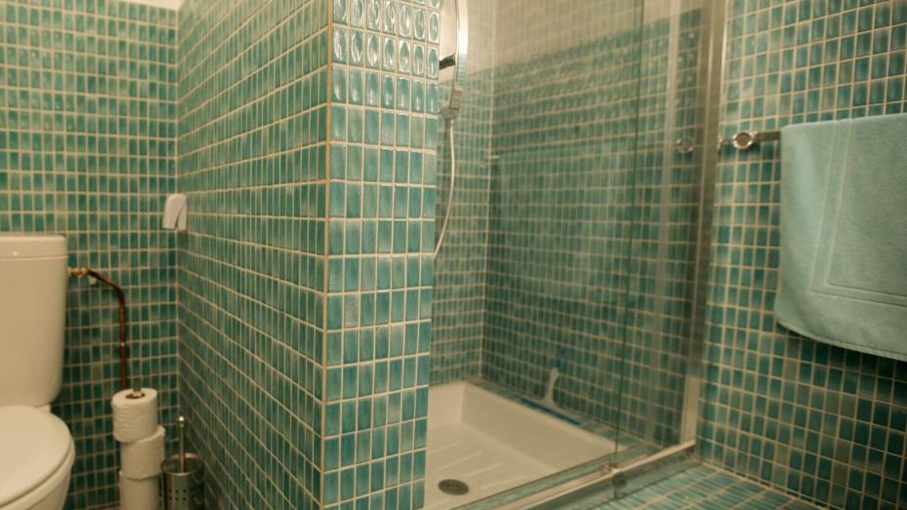 Photo of Bathroom in Estaires