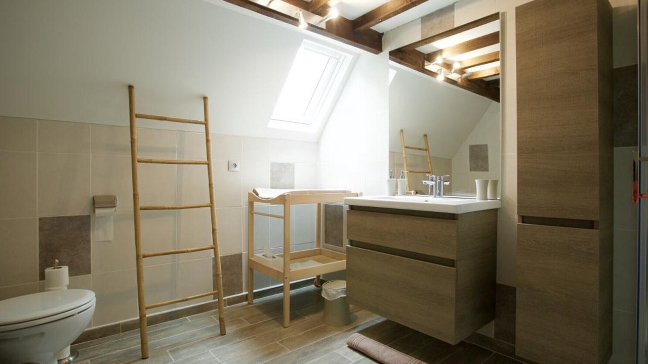 Photo of Bathroom in Estaires