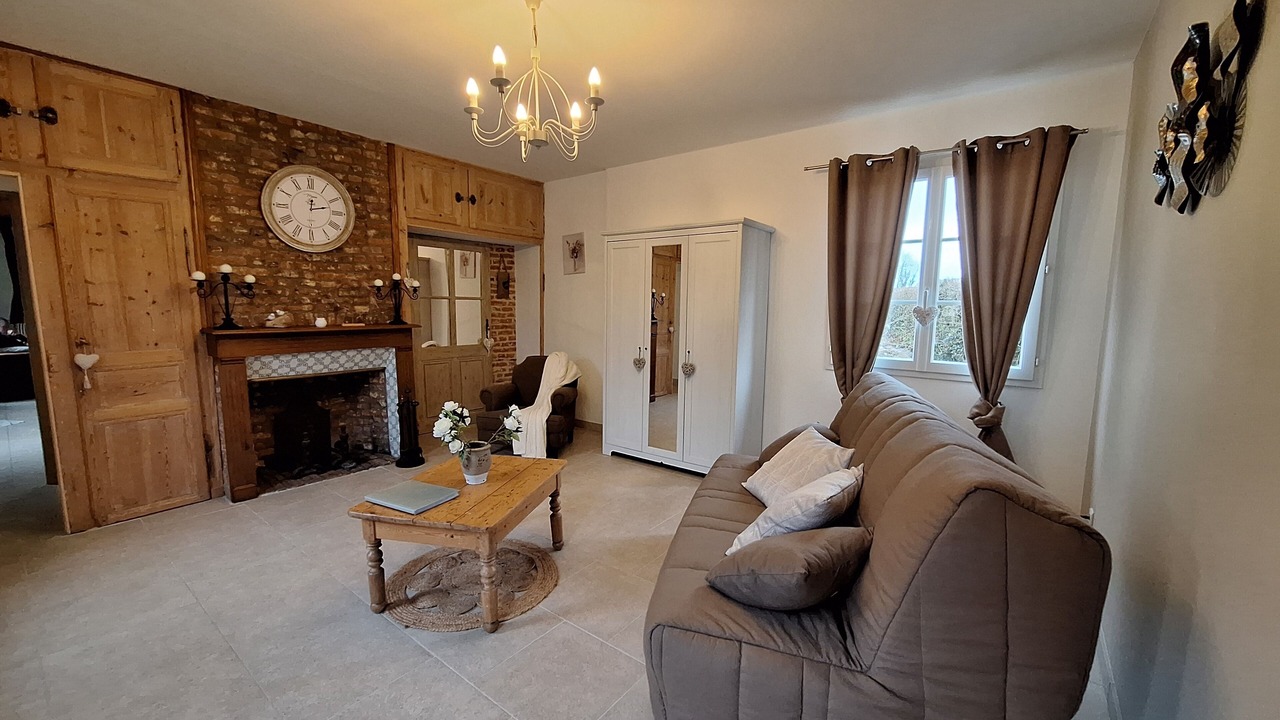 Photo of Livingroom in Courset