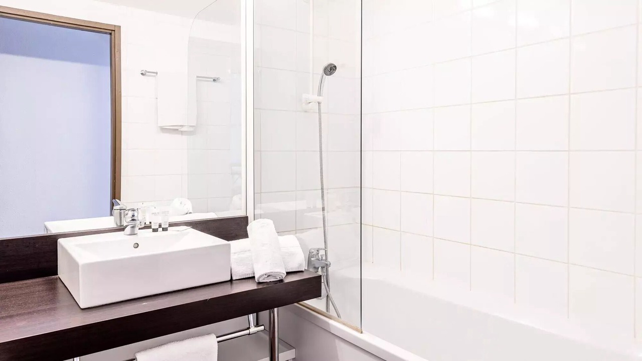 Photo of Bathroom in Eppe-Sauvage
