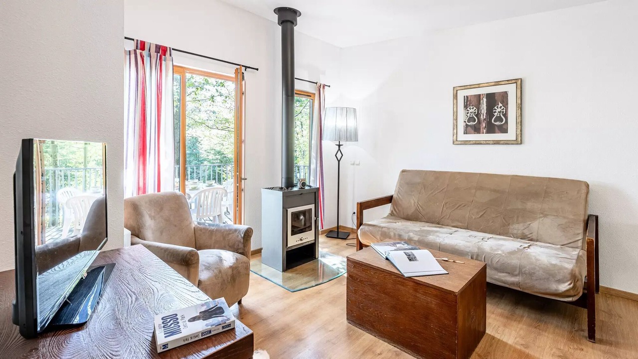 Photo of Livingroom in Eppe-Sauvage