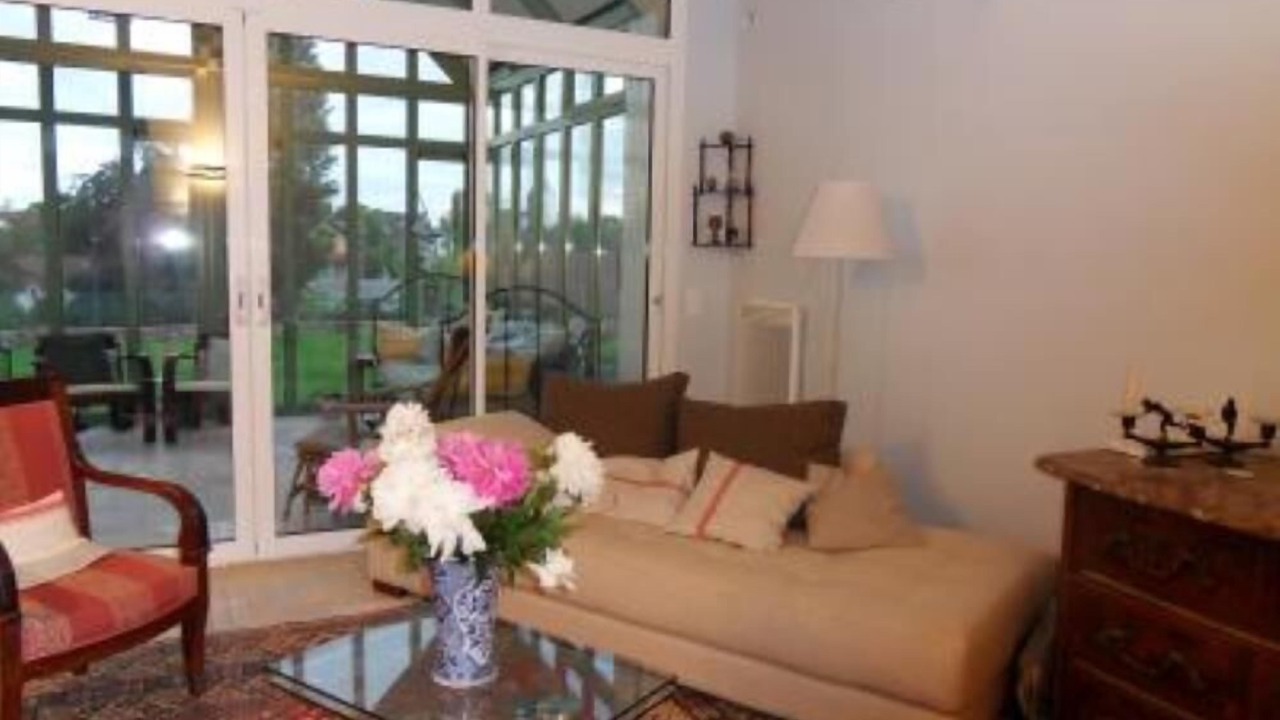 Photo of Livingroom in Ermenonville