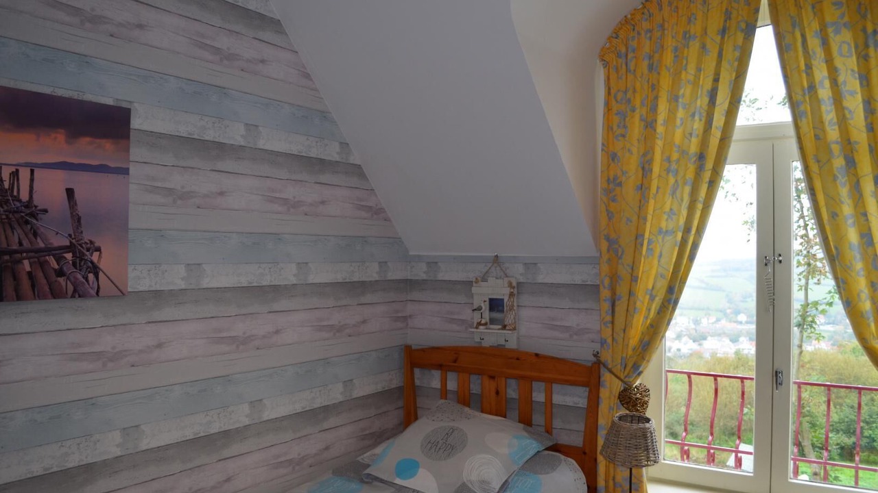 Photo of Bedroom in Saint-Etienne-au-Mont