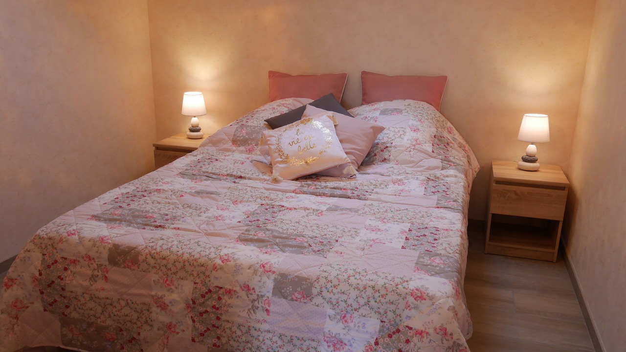 Photo of Bedroom in Chablis