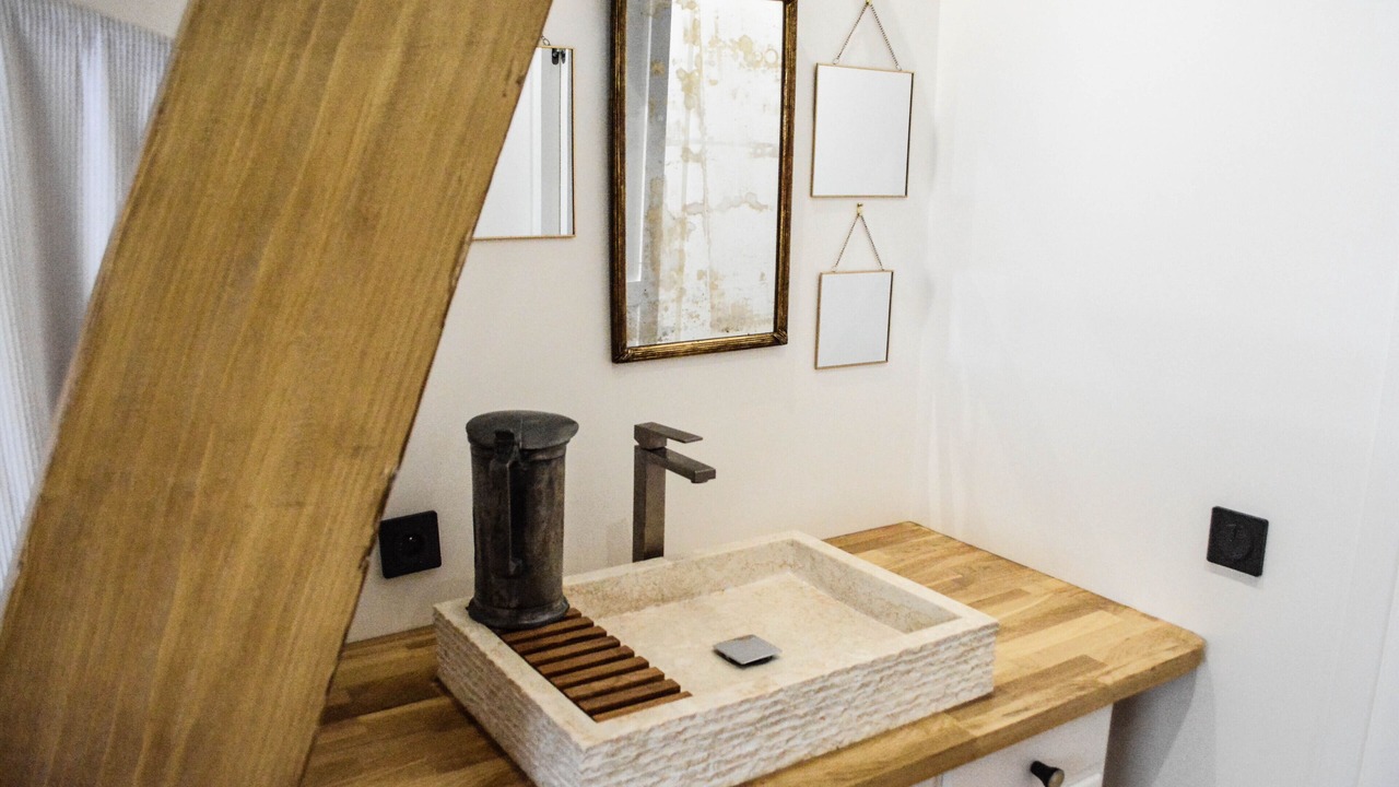 Photo of Bathroom in Saint-Pierre-la-Garenne