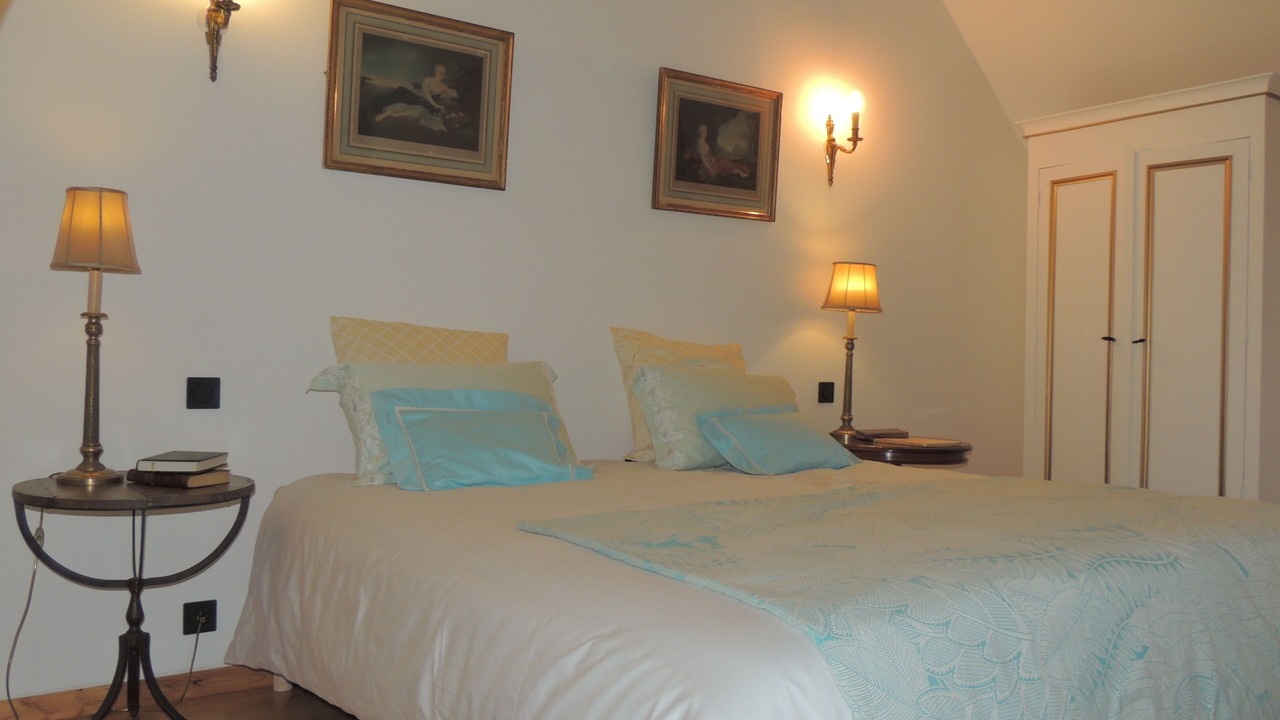 Photo of Bedroom in Saint-Pierre-la-Garenne