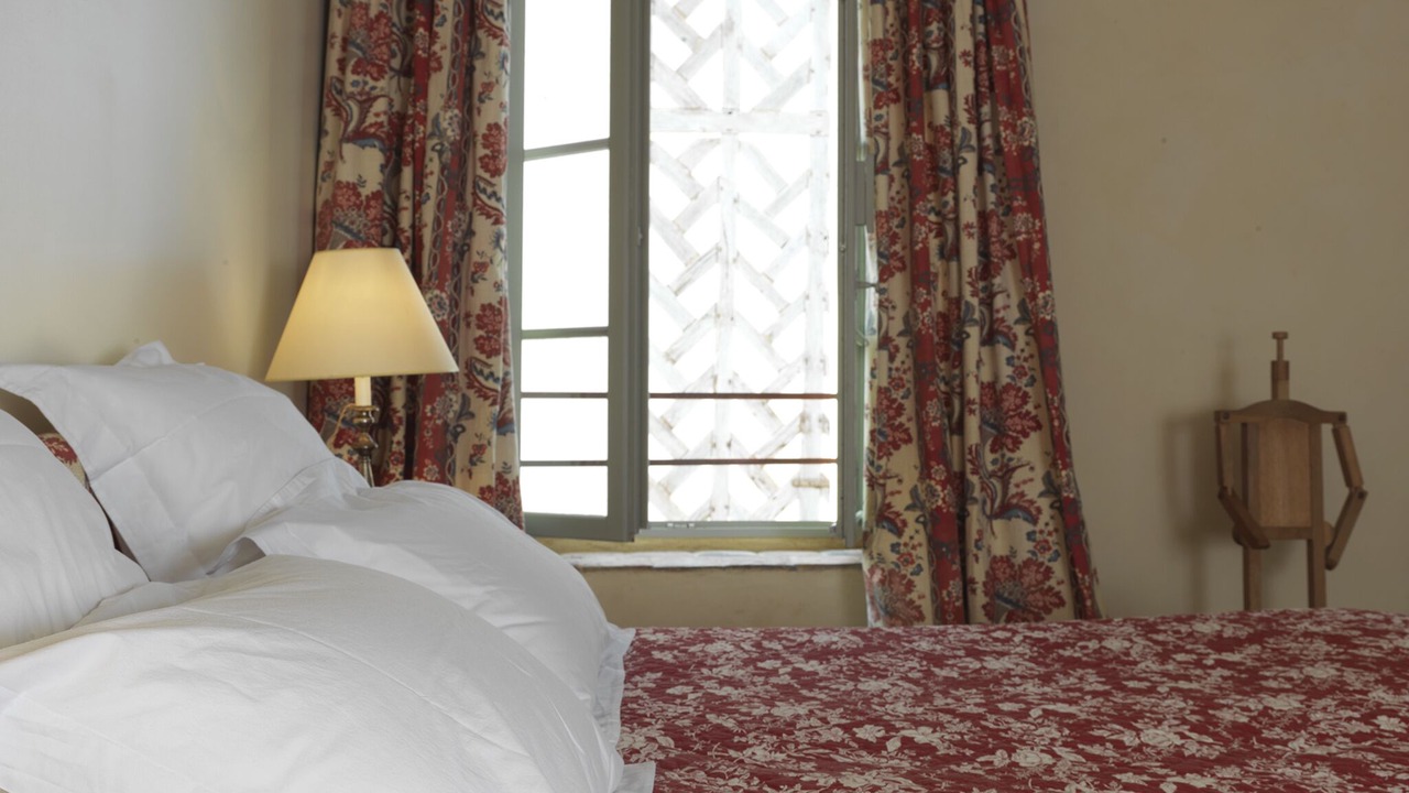 Photo of Bedroom in Saint-Fargeau