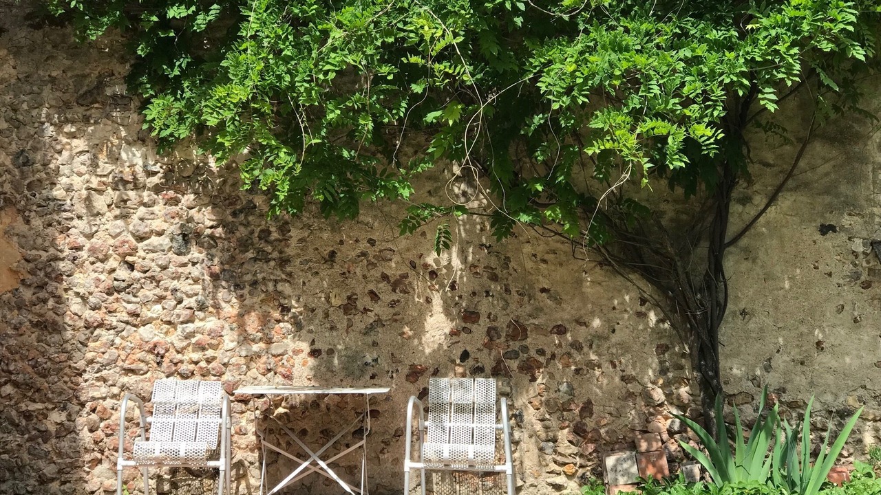 Photo of Patio Balcony in Saint-Fargeau