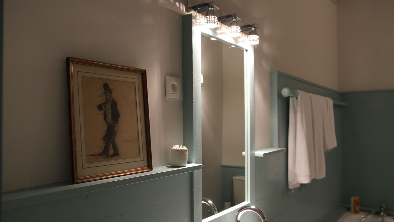 Photo of Bathroom in Saint-Fargeau