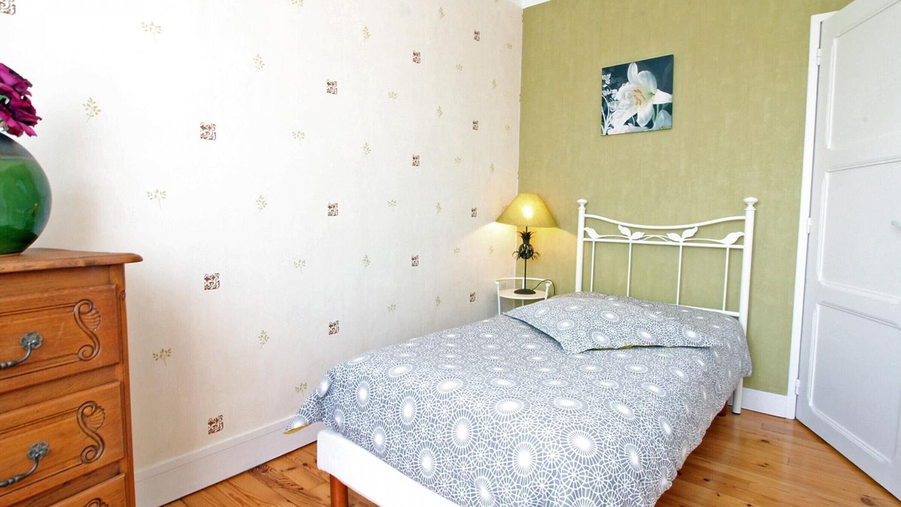 Photo of Bedroom in Champosoult