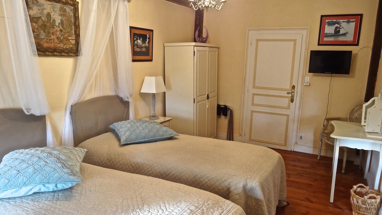 Photo of Bedroom in Tournon-Saint-Pierre