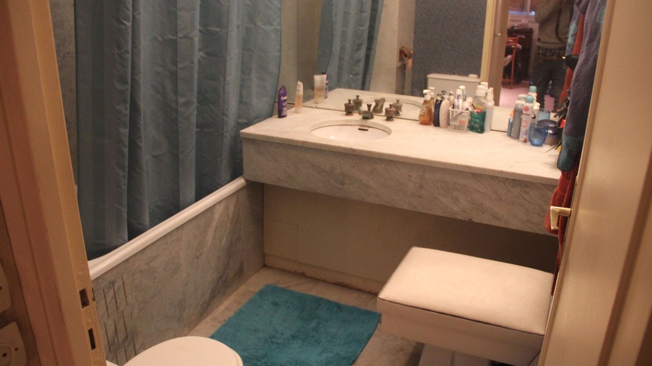 Photo of Bathroom in Le Chesnay