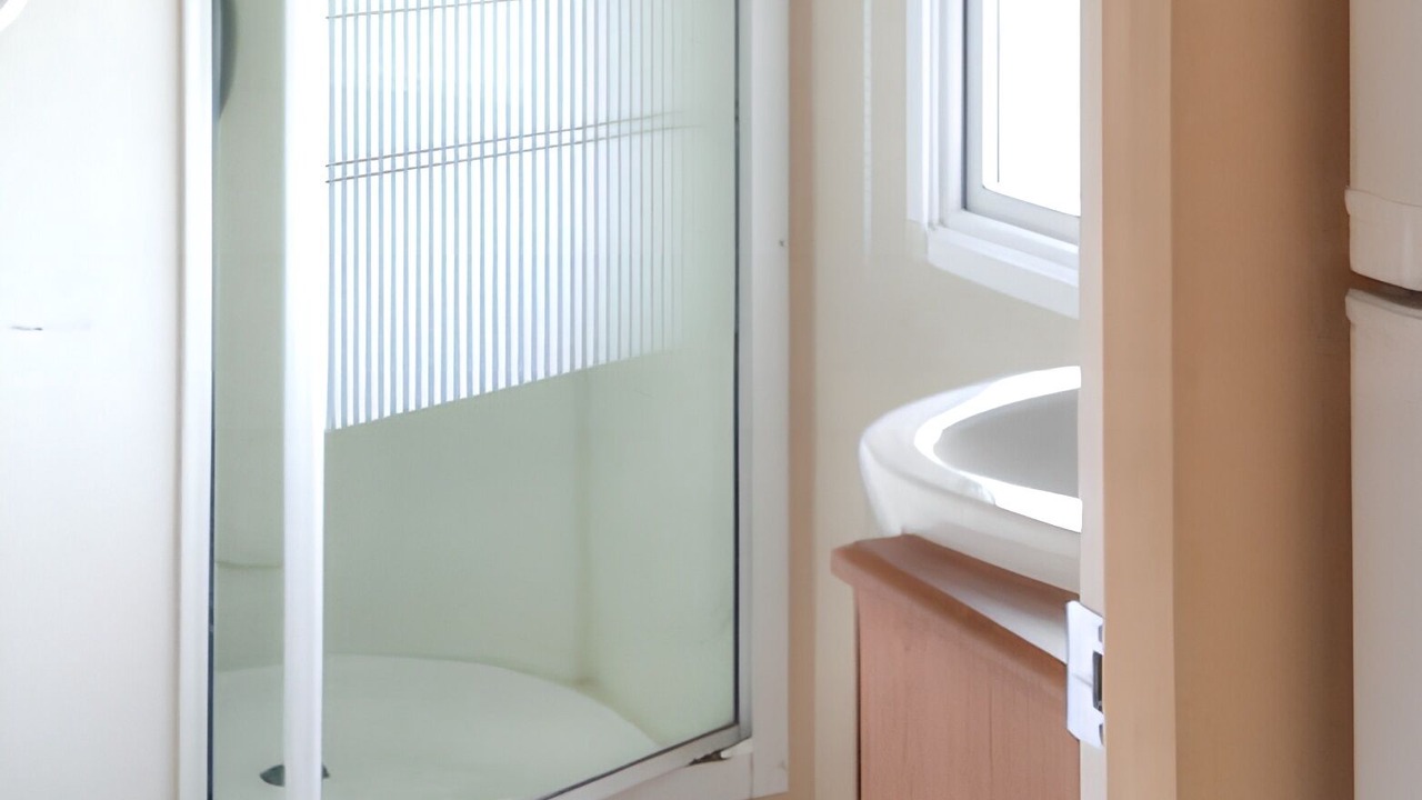 Photo of Bathroom in Saint-Hilaire-sous-Romilly