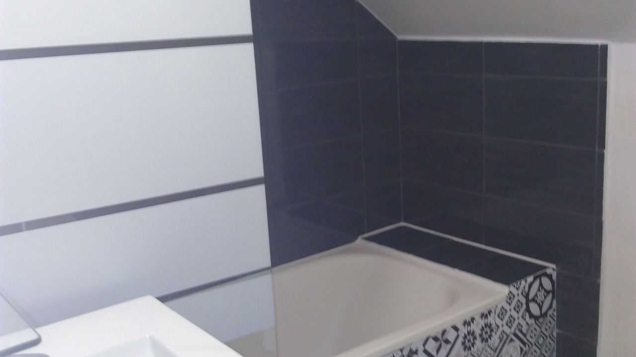 Photo of Bathroom in Les Mureaux