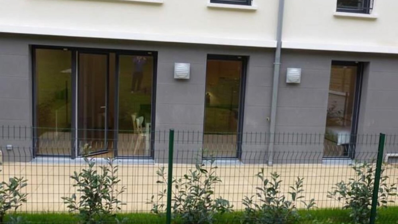 Photo of Outdoor in Saint-Cyr-l'Ecole