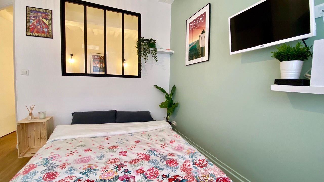 Photo of Bedroom in Dieppe