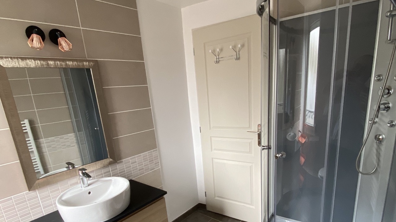 Photo of Bathroom in Le Treport