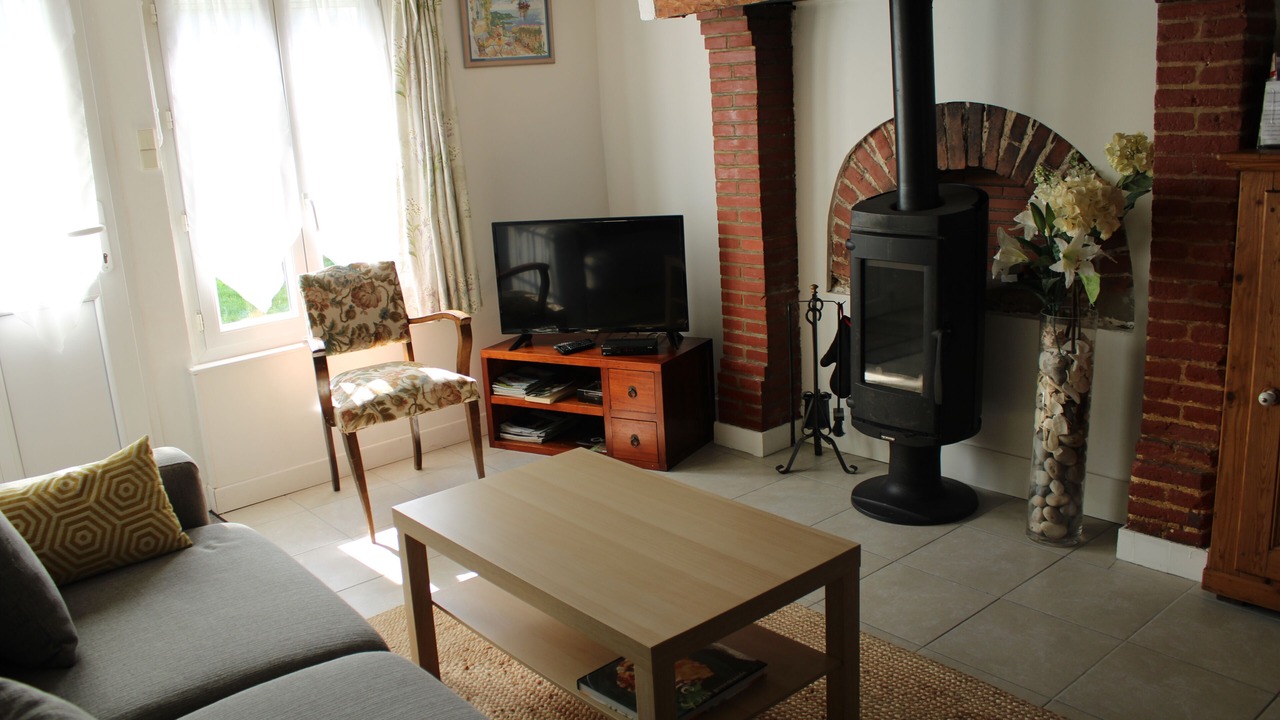 Photo of Livingroom in Beaumesnil