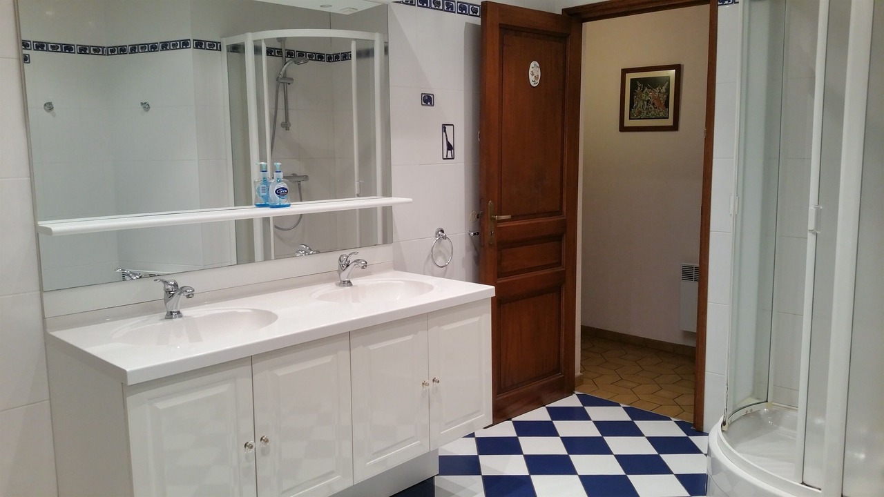 Photo of Bathroom in Saint-Josse