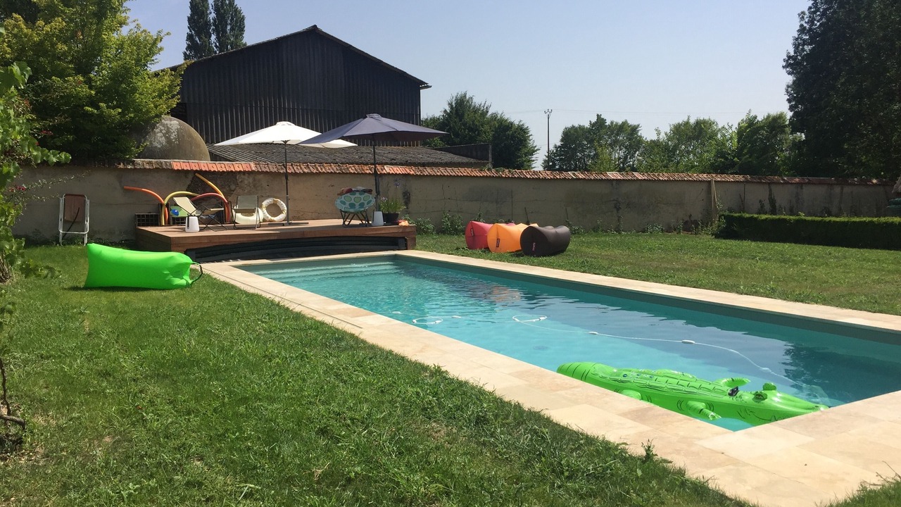 Photo of Outdoor in Berry-Bouy