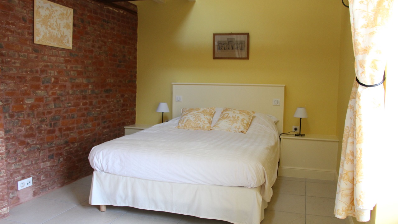 Photo of Bedroom in Le Titre