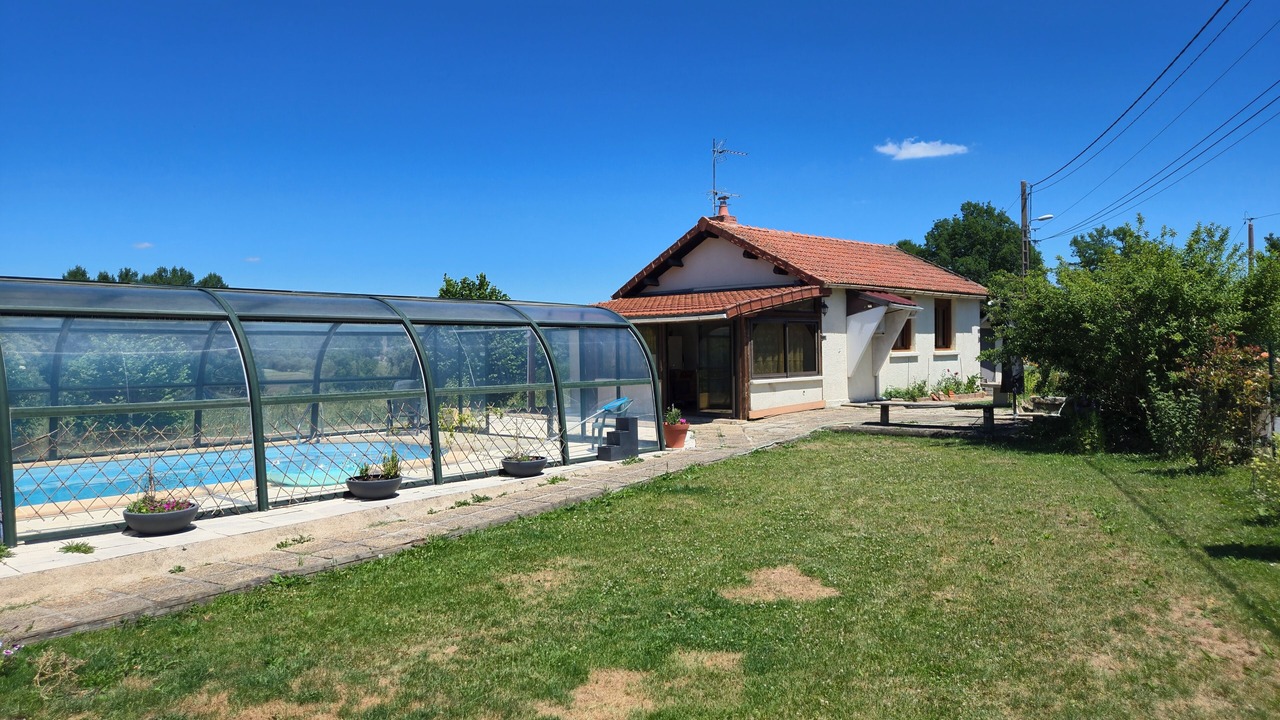 Photo of Outdoor in Flayat