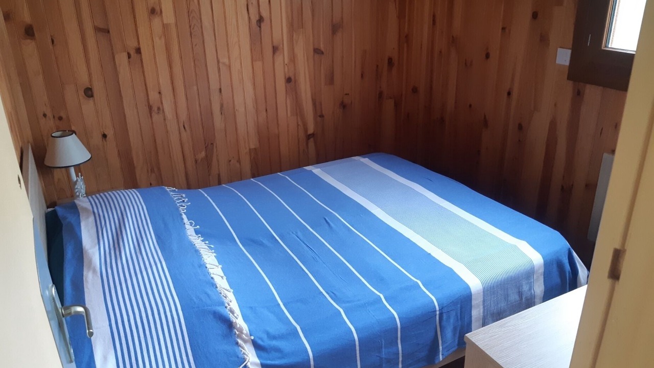 Photo of Bedroom in Flayat