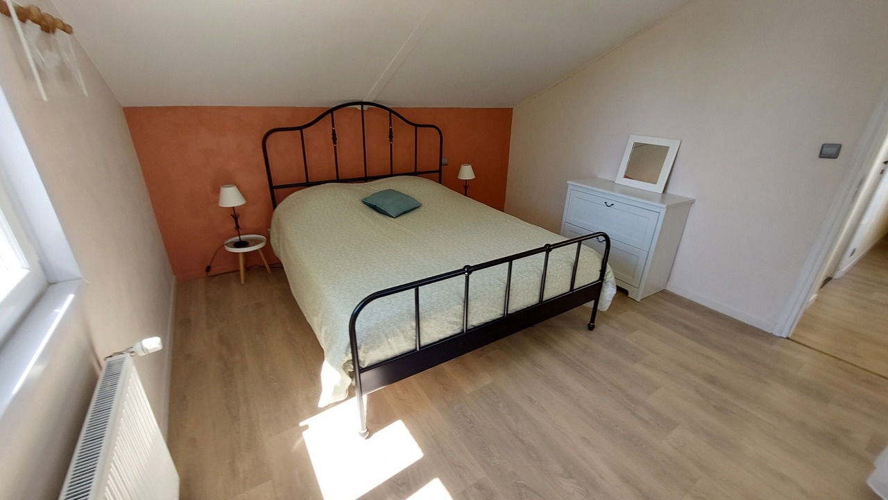 Photo of Bedroom in Chastellux-sur-Cure
