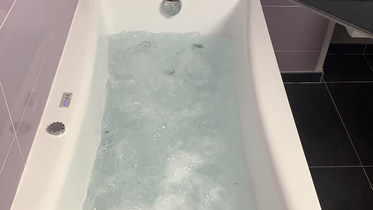 Photo of Bathroom in Juziers