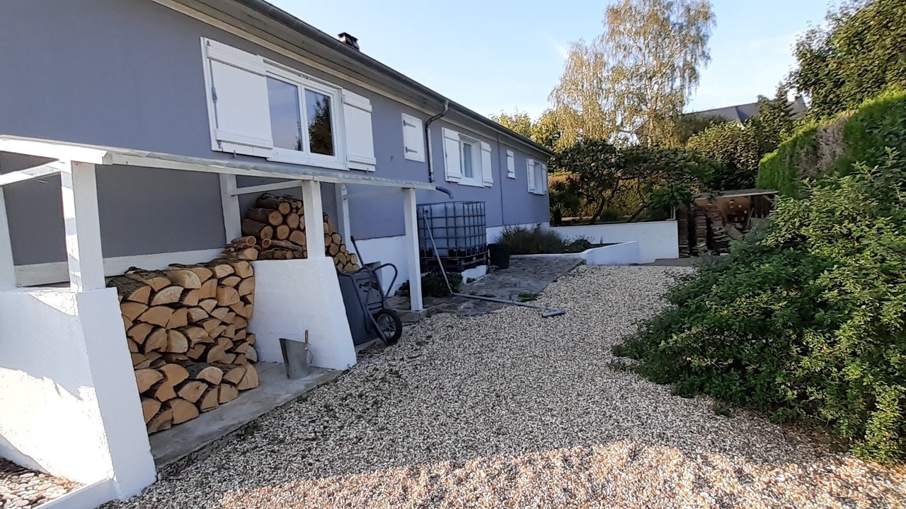Photo of Outdoor in Neaufles-Saint-Martin