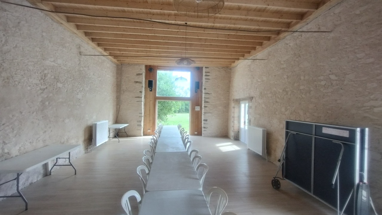 Photo of Others in Longuefuye