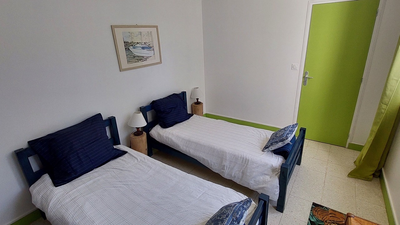 Photo of Bedroom in Envermeu