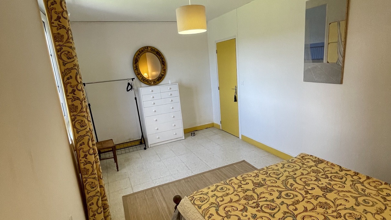 Photo of Bedroom in Envermeu